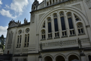08_basilique_sainte-therese_lisieux.jpg