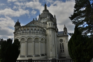 Nazwa pliku=12_basilique_sainte-therese_lisieux.jpg
Wielkość pliku=257KiB
Rozmiar=780x520
Data dodania= 25, Kwiecień 2017 12_basilique_sainte-therese_lisieux.jpg