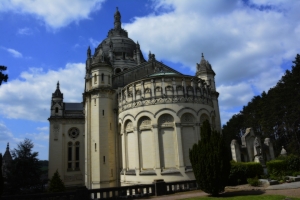Nazwa pliku=19_basilique_sainte-therese_lisieux.jpg
Wielkość pliku=240KiB
Rozmiar=780x520
Data dodania= 25, Kwiecień 2017 19_basilique_sainte-therese_lisieux.jpg