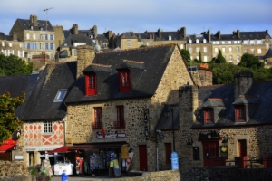 36_fougeres_france.jpg
