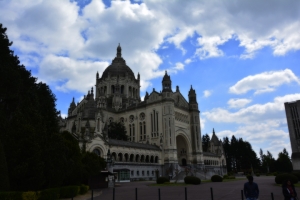 Nazwa pliku=37_basilique_sainte-therese_lisieux.jpg
Wielkość pliku=221KiB
Rozmiar=780x520
Data dodania= 25, Kwiecień 2017 37_basilique_sainte-therese_lisieux.jpg