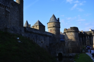 51_fougeres_france.jpg