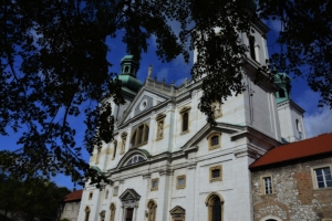 Nazwa pliku=55-kamedulow-klasztor.jpg
Wielkość pliku=372KiB
Rozmiar=780x520
Data dodania= 17, Sierpień 2017 55-kamedulow-klasztor.jpg