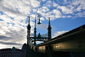 Nazwa pliku=64_budapeszt.jpg
Wielkość pliku=331KiB
Rozmiar=860x574
Data dodania= 10, Styczeń 2019 64_budapeszt.jpg