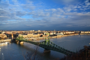 Nazwa pliku=85_budapeszt.jpg
Wielkość pliku=353KiB
Rozmiar=860x574
Data dodania= 10, Styczeń 2019 85_budapeszt.jpg