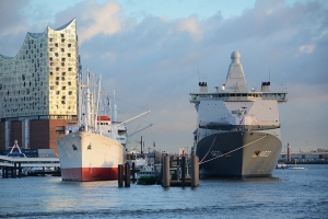 004_hamburg.jpg