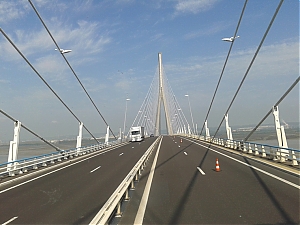 02-a29_most.jpg