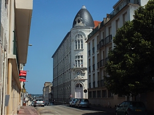 Nazwa pliku=021_Limoges.jpg
Wielkość pliku=278KiB
Rozmiar=780x585
Data dodania= 14, Lipiec 2013 021_Limoges.jpg