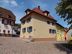 Nazwa pliku=023-orschwiller.jpg
Wielkość pliku=424KiB
Rozmiar=780x585
Data dodania= 10, Sierpień 2012 023-orschwiller.jpg