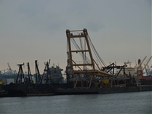 02_port_rotterdam.jpg