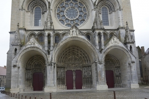 Nazwa pliku=035_cathedrale_norte_dame-laon.jpg
Wielkość pliku=336KiB
Rozmiar=780x520
Data dodania= 21, Listopad 2015 035_cathedrale_norte_dame-laon.jpg