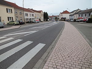 Nazwa pliku=03_Carling_Dardilly.jpg
Wielkość pliku=409KiB
Rozmiar=780x585
Data dodania= 17, Październik 2014 03_Carling_Dardilly.jpg