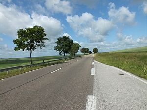 Nazwa pliku=04-N4_Maisons-En-Champagne.jpg
Wielkość pliku=341KiB
Rozmiar=780x585
Data dodania= 18, Czerwiec 2012 04-N4_Maisons-En-Champagne.jpg