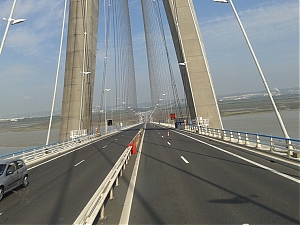 04-a29_most.jpg