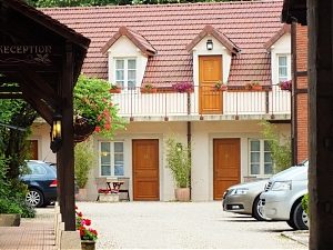 Nazwa pliku=08_Beaune-France.jpg
Wielkość pliku=365KiB
Rozmiar=780x585
Data dodania= 05, Lipiec 2013 08_Beaune-France.jpg
