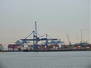 09_port_rotterdam.jpg