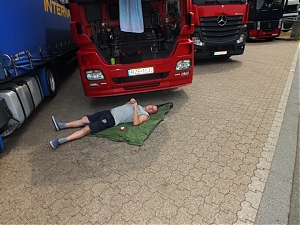 1001_camping-club.jpg