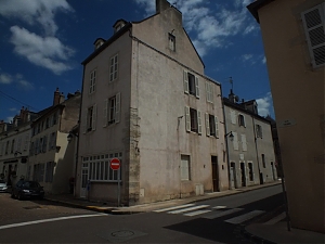 100_Beaune.jpg