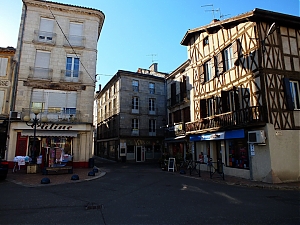 109_nerac-france.jpg