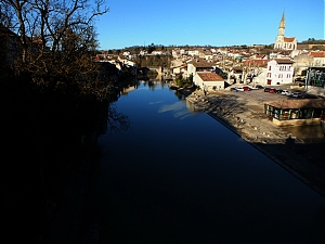 129_nerac-france.jpg