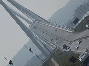 13-a29_most.jpg