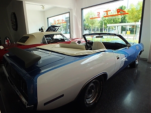 Nazwa pliku=48-Monachium_auto_store.jpg
Wielkość pliku=288KiB
Rozmiar=780x585
Data dodania= 31, Lipiec 2013 48-Monachium_auto_store.jpg