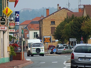 Nazwa pliku=71_Pouilly-Sous-Charlie.jpg
Wielkość pliku=427KiB
Rozmiar=780x585
Data dodania= 15, Wrzesień 2012 71_Pouilly-Sous-Charlie.jpg