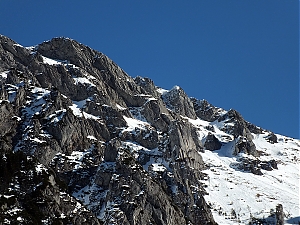 Nazwa pliku=77_zakopane_bialka-2015_02_14.jpg
Wielkość pliku=489KiB
Rozmiar=780x585
Data dodania= 23, Luty 2015 77_zakopane_bialka-2015_02_14.jpg