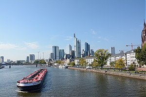 Nazwa pliku=frankfurt_nad_menem_070.jpg
Wielkość pliku=321KiB
Rozmiar=780x520
Data dodania= 04, Październik 2015 frankfurt_nad_menem_070.jpg